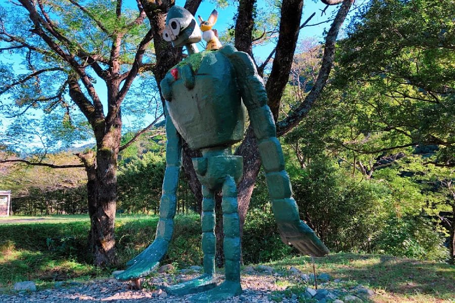 吉卜力機器人雕像-02
