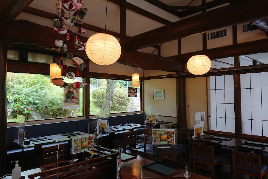 箱根園Donburiya-04