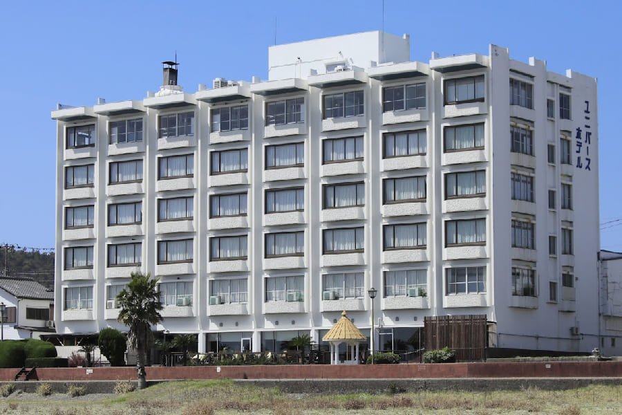 鴨川宇宙酒店-01