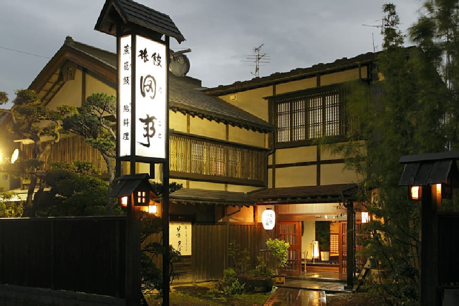 田事料理旅館-01