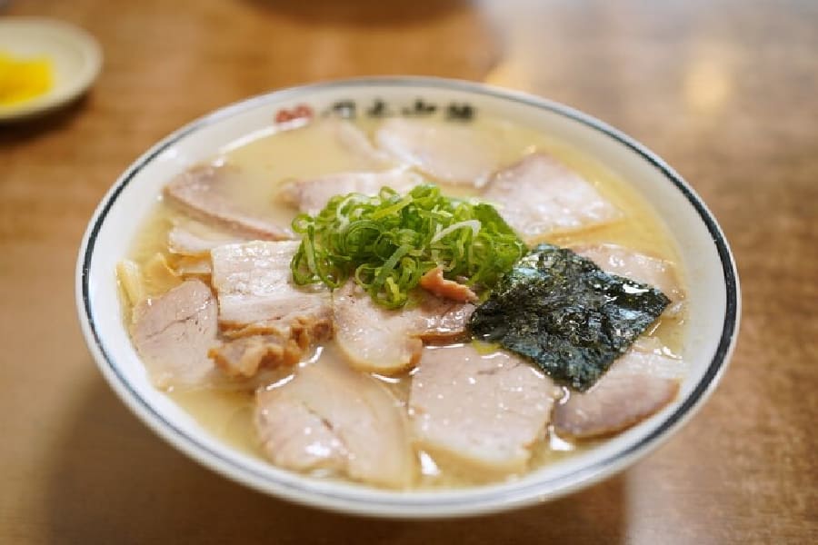 岡本中華小松島本店-02