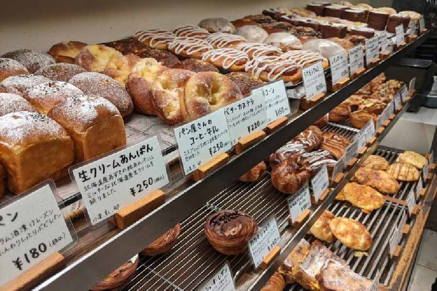 RIKI Bakery-01