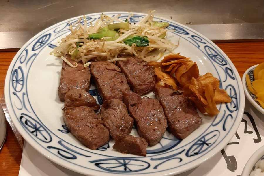 Steak Land-02