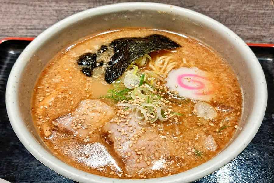 山頭火拉麵 旭川本店-02