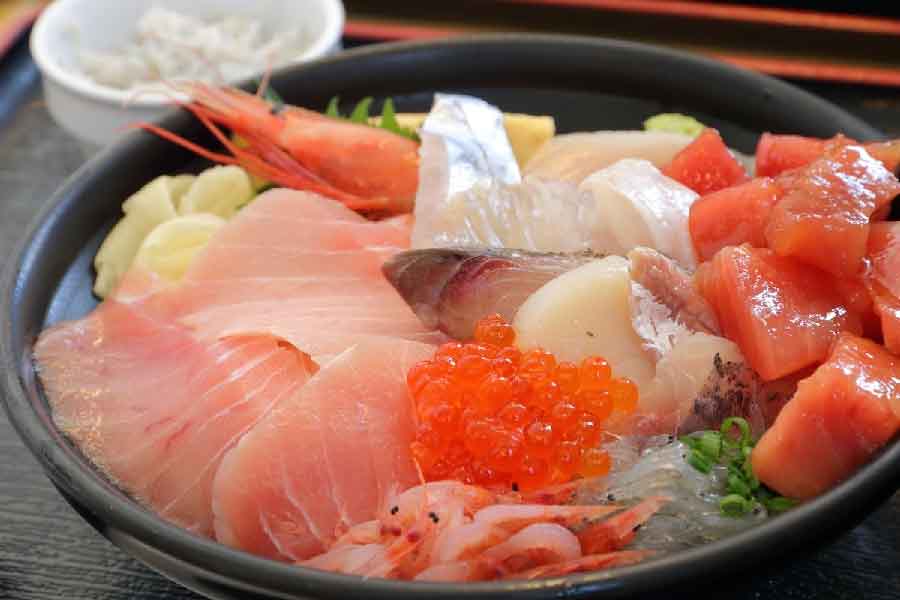 海鮮丼Kaisendonburi-01