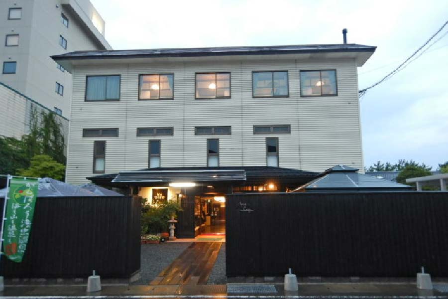 宿屋椿-01