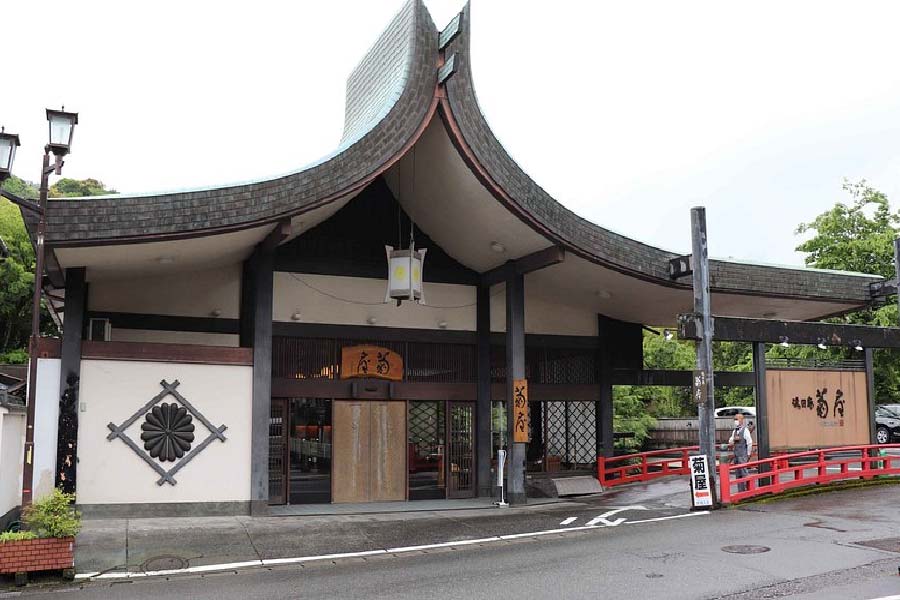 湯回廊菊屋旅館-01