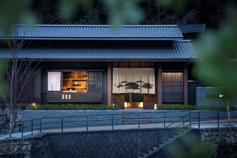 界 長門-01